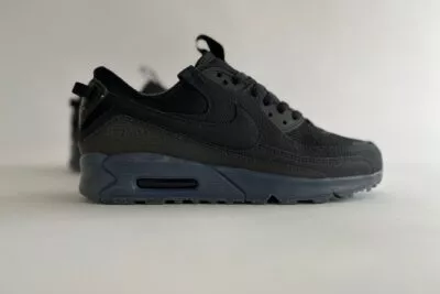 Nike Air Max Terrascape 90 Black zijkant