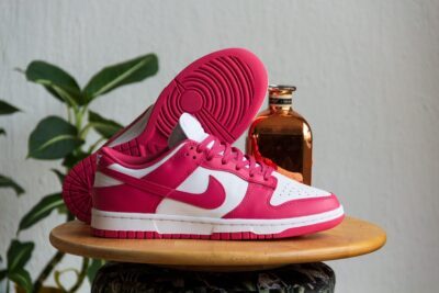 Nike Dunk Low Archeo Pink1