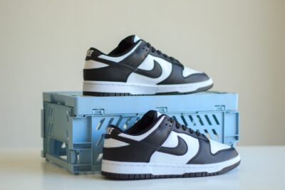 Nike Dunk Low Retro White Black zijkant
