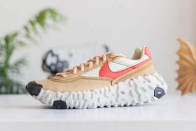 Nike Overbreak SP Mars Yard buiten zijkant