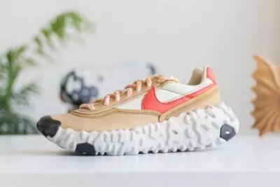 Nike Overbreak SP Mars Yard buiten zijkant