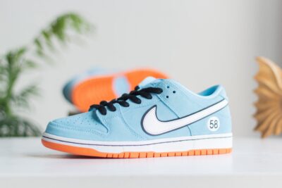 Nike SB Dunk Low Club 58 Gulf buiten zijkant