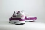 Nike Air Max 1 ’87 Bold Berry (W) - Wit/Berry/Paars/Heren/Dames/Unisex Sneakers – Mesh/Vilt - HF1194-101 - Achterkant
