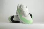 Nike Air Max 1 Essential Vapor Green – Wit/Groen – Heren/Dames/Uniseks Sneakers – Leer/Mesh - FZ5808-107 – Voorkant