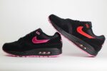Nike Air Max 1 PRM Valentine’s Day Black - Zwart/Roze/Rood - Heren/Dames/uniseks Sneakers - Synthetisch leer/Mesh - HV2302-001 - Binnenkant
