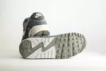 Nike Air Max 90 Premium Iron Grey – Grijs/Wit – Heren/Dames/Uniseks Sneakers – Suede/Mesh -HJ3989-001 – Onderkant