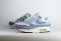 Nike Air Max 1 '87 Light Armory Blue Ashen Slate (W) – Blauw/Wit – Heren/Dames/Uniseks Sneakers – Vilt/Mesh - HF1194-102 – Zijkant