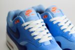 Nike Air Max 1 Essential Psychic Blue – Blauw/Wit – Heren/Dames/Uniseks Sneakers – Leer/Mesh - FZ5808-400 – Bovenkant