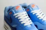 Nike Air Max 1 Essential Psychic Blue – Blauw/Wit – Heren/Dames/Uniseks Sneakers – Leer/Mesh - FZ5808-400 – Bovenkant