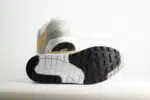 Nike Air Max 1 Essential Summit White University Gold – Beige/Wit/Geel – Heren/Dames/Uniseks Sneakers – Leer/Mesh - FZ5808-105 – Onderkant