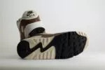 Nike Air Max 90 Summit White Khaki – Bruin/Beige/Wit – Heren/Dames/Uniseks Sneakers – Leer/Mesh - DM0029-109 – Onderkant