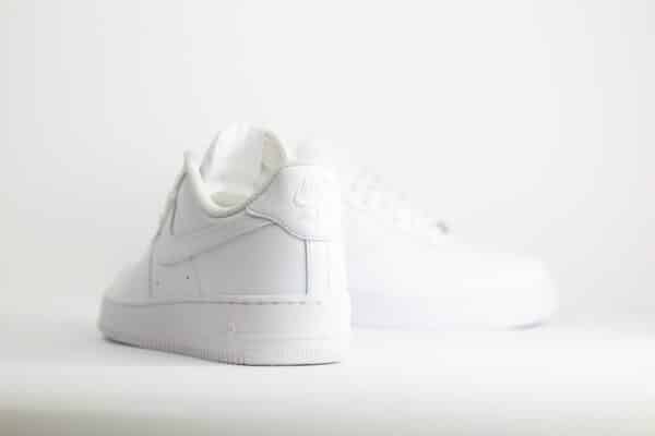 Nike Air Force 1 Low '07 White – Wit – Heren/Dames/Uniseks Sneakers – Leer - CW2288-111 – Achterkant