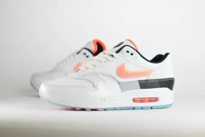 Nike Air Max 1 '87 EA Sports Madden NFL 25 – Wit – Heren/Dames/Uniseks Sneakers – Leer - HQ3503-100 – Zijkant