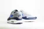 Nike Air Max 1 Essential Navy Grey Royal – Grijs/Blauw – Heren/Dames/Uniseks Sneakers – Leer/Mesh - FZ5808-003 – Achterkant