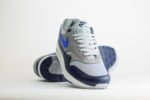 Nike Air Max 1 Essential Navy Grey Royal – Grijs/Blauw – Heren/Dames/Uniseks Sneakers – Leer/Mesh - FZ5808-003 – Voorkant