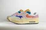 Nike Air Max 1 Tan Lines (W) - Roze/Blauw/Beige/Geel - Heren/Dames/Uniseks Sneakers - Suede/Mesh - FN7200-224 - Zijkant