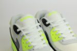 Nike Air Max 90 Gore-Tex Summit White Volt Black Cool Grey – Wit/Geel – Heren/Dames/Uniseks Sneakers – Gore-Tex - FD5810-102 – Bovenkant