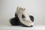 Nike Air Max 90 Light Orewood Brown Black – Beige/Zwart – Heren/Dames/Uniseks Sneakers – Suede/Mesh - IB3077-100 – voorkant