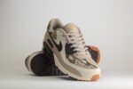 Nike Air Max 90 SE Tan Snakeskin – Beige/Grijs – Heren/Dames/Uniseks Sneakers – Leer - HF1212-200 – voorkant