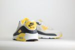 Nike Air Max 90 White Lightning – Wit/Geel – Heren/Dames/Uniseks Sneakers – Suede/Mesh - DM0029-111 – achterkant