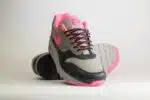 Nike Air Max 1 SP HUF Pink Pow – Grijs/Roze– Heren/Dames/Uniseks Sneakers – Leer - HF3713-003 – Voorkant