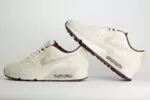 Nike Air Max 90 PRM Sail Burgundy Crush – Beige/Burgundy– Heren/Dames/Uniseks Sneakers – Suede/Mesh - HQ1712-001 – Binnenkant