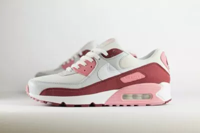 Nike Air Max 90 SE Neapolitan – Rood/Wit – Heren/Dames/Uniseks Sneakers – Leer/Mesh - HM9451-600 – Zijkant
