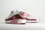 Nike Air Max 90 SE Neapolitan – Rood/Wit – Heren/Dames/Uniseks Sneakers – Leer/Mesh - HM9451-600 – Achterkant