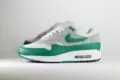 Nike Air Max 1 Essential Evergreen Aura – Wit/Groen – Heren/Dames/Uniseks Sneakers – Leer/Mesh - FZ5808-016 – Zijkant