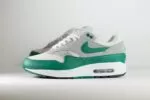 Nike Air Max 1 Essential Evergreen Aura – Wit/Groen – Heren/Dames/Uniseks Sneakers – Leer/Mesh - FZ5808-016 – Zijkant
