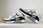 Nike Air Max 90 Cool Grey Pure Platinum Black - Grijs/Blauw/Zwart/Wit - Heren/Dames/Uniseks Sneakers - Leer/Mesh - IB7674-001 - Binnenkant