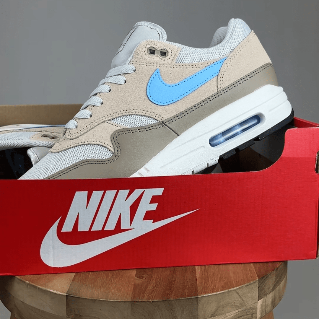 Nike Air Max 1 Light Bone Psychic Blue