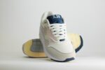 Nike Air Max 1 AMD La Ville Lumière (W) - Wit/Blauw/Beige - Heren/Dames/Uniseks Sneakers - Leer/Mesh/Nubuck/Holografischeprint - DQ9326-100 - Voorkant