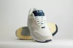 Nike Air Max 1 AMD La Ville Lumière (W) - Wit/Blauw/Beige - Heren/Dames/Uniseks Sneakers - Leer/Mesh/Nubuck/Holografischeprint - DQ9326-100 - Voorkant