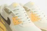 Nike Air Max 90 Chamois – Beige/Grijs – Heren/Dames/Uniseks Sneakers – Leer/Suede/Canvas - IB6392-002 – Bovenkant