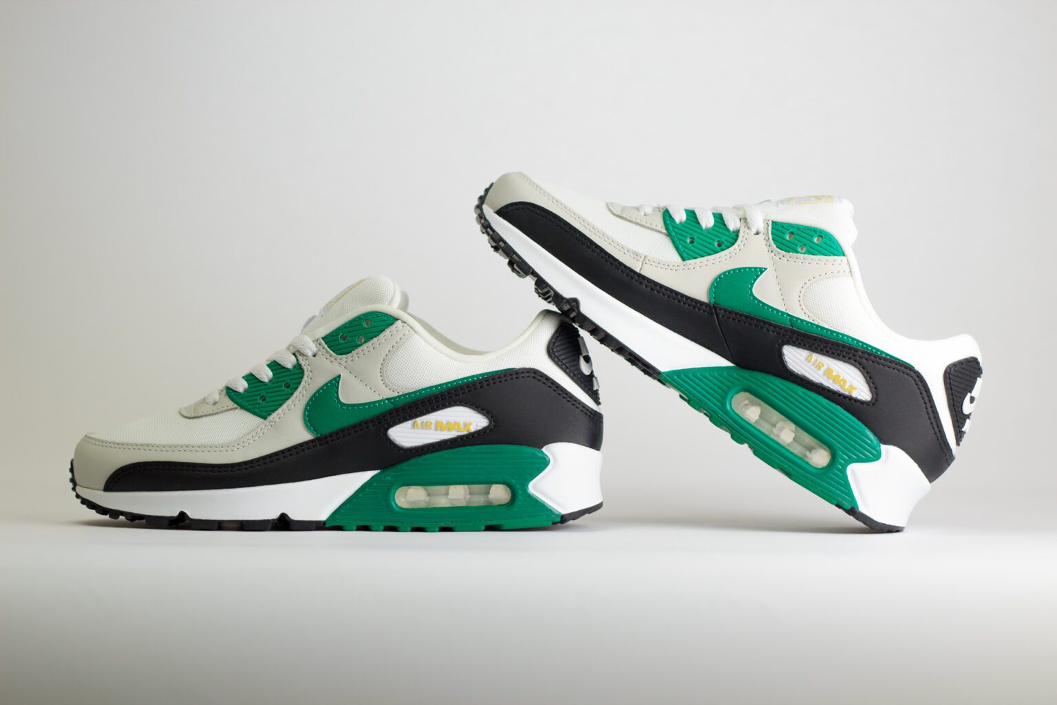 Nike Air Max 90 Malachite – Wit/Groen – Heren/Dames/Uniseks Sneakers – Leer/Mesh – FB9658-102 – Binnenkant