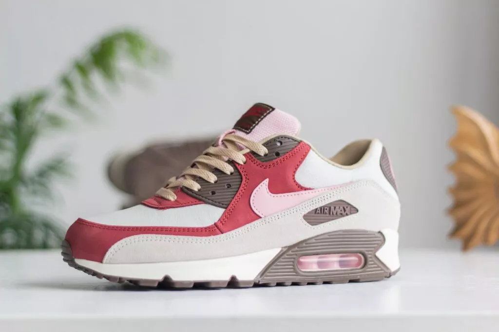 Nike Air Max 90 NRG Bacon buiten zijkant