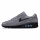 Nike Air Max 90 Smoke Grey Light Photo Blue – grijs/zwart – Heren/Dames/Uniseks Sneakers – suede/Mesh – DO6706-002 – Zijkant
