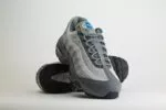 Nike Air Max 95 OG Big Bubble Smoke Grey Green Abyss – grijs/groen – Heren/Dames/Uniseks Sneakers – vilt/Mesh – IH4457-003 – Voorkant