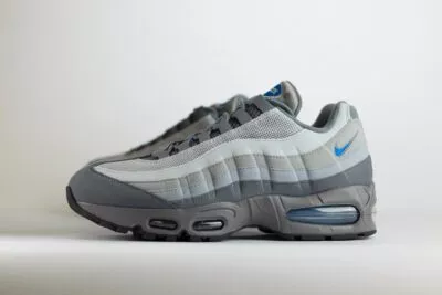 Nike Air Max 95 OG Big Bubble Smoke Grey Green Abyss – grijs/groen – Heren/Dames/Uniseks Sneakers – vilt/Mesh – IH4457-003 – Zijkant