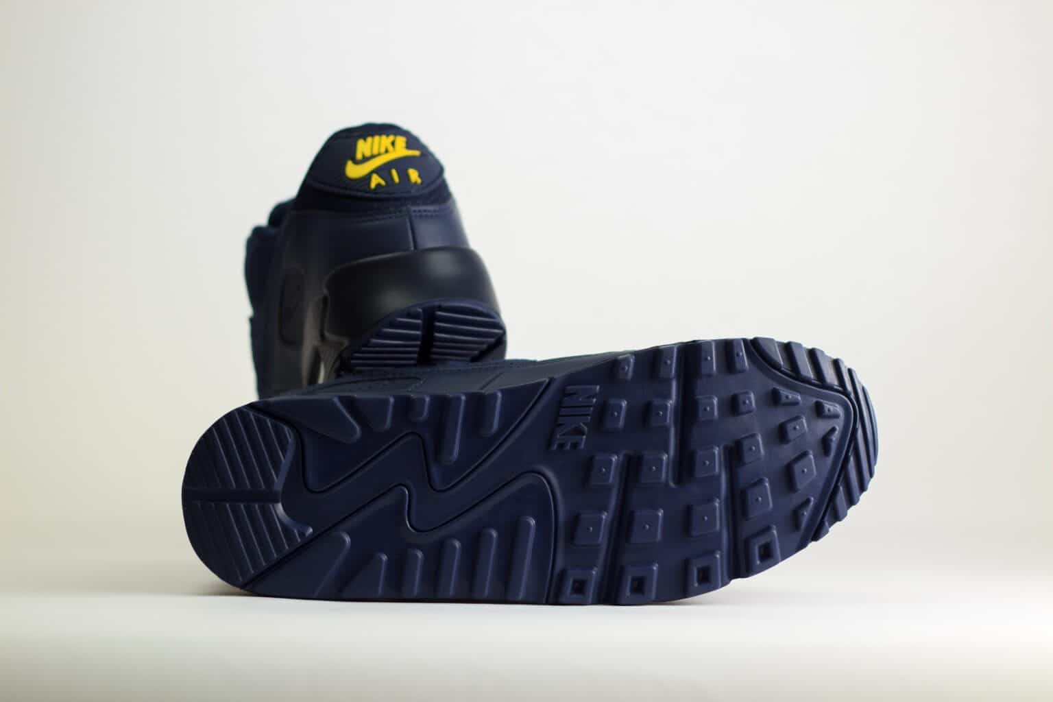Nike Air Max 90 Obsidian Lightning – blauw/navy – Heren/Dames/Uniseks Sneakers – suede/Mesh – DM0029-401 – Onderkant