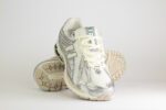 New Balance 1906R Silver Metallic Sea Salt – Wit/Zilver/Beige – Heren/Dames/Uniseks Sneakers – Mesh/Leer – M1906REE – Voorkant