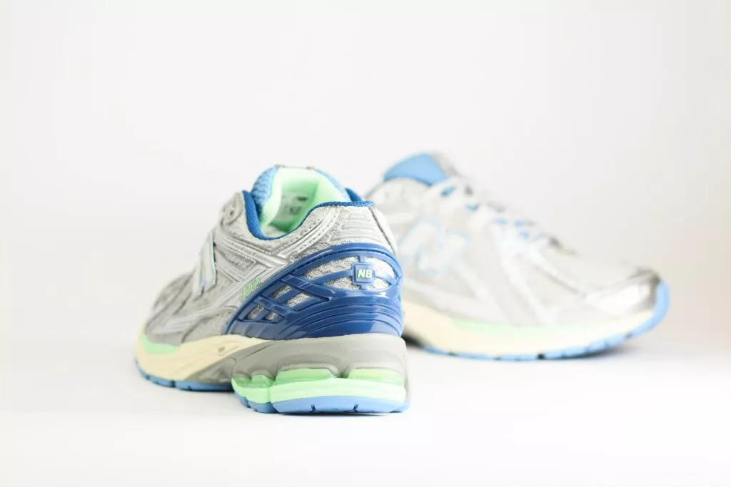 New Balance 1906R Still Water Lab Green – Blauw/Zilver/Groen – Heren/Dames/Uniseks Sneakers – Mesh/Leer – U1906RCR – Achterkant