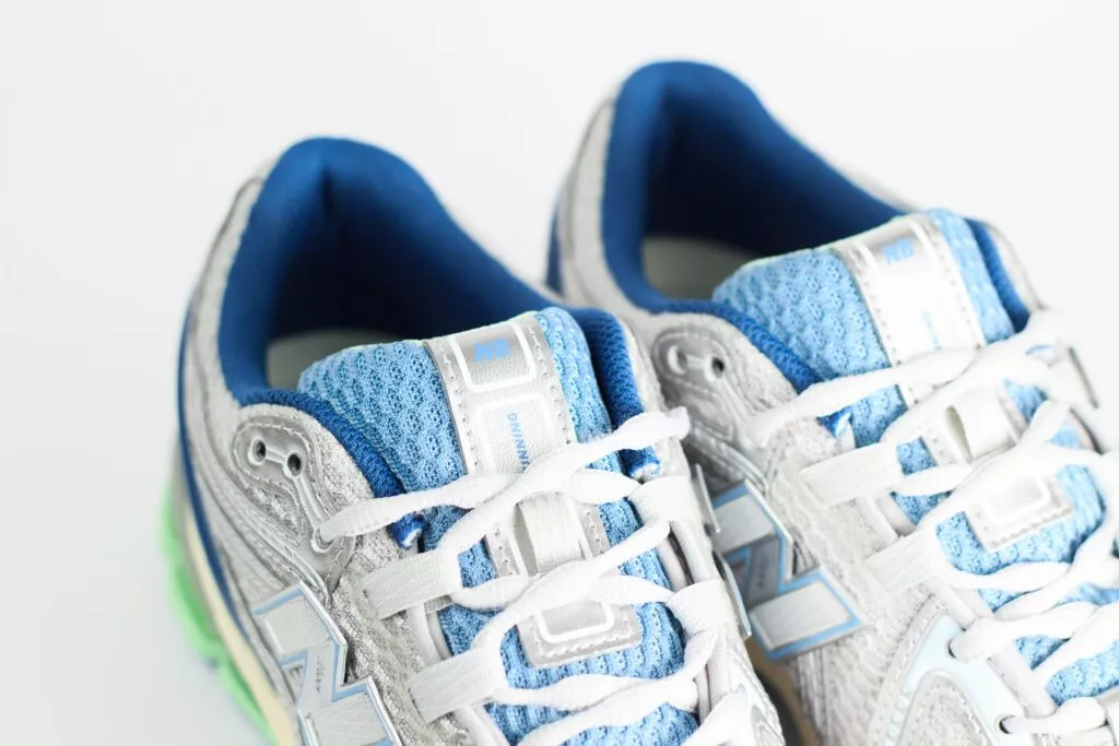 New Balance 1906R Still Water Lab Green – Blauw/Zilver/Groen – Heren/Dames/Uniseks Sneakers – Mesh/Leer – U1906RCR – Bovenkant