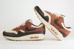Nike Air Max 1 Essential Thanksgiving – Bruin/Wit – Heren/Dames/Uniseks Sneakers – Leer/Mesh – FZ5808-108 – Binnenkant