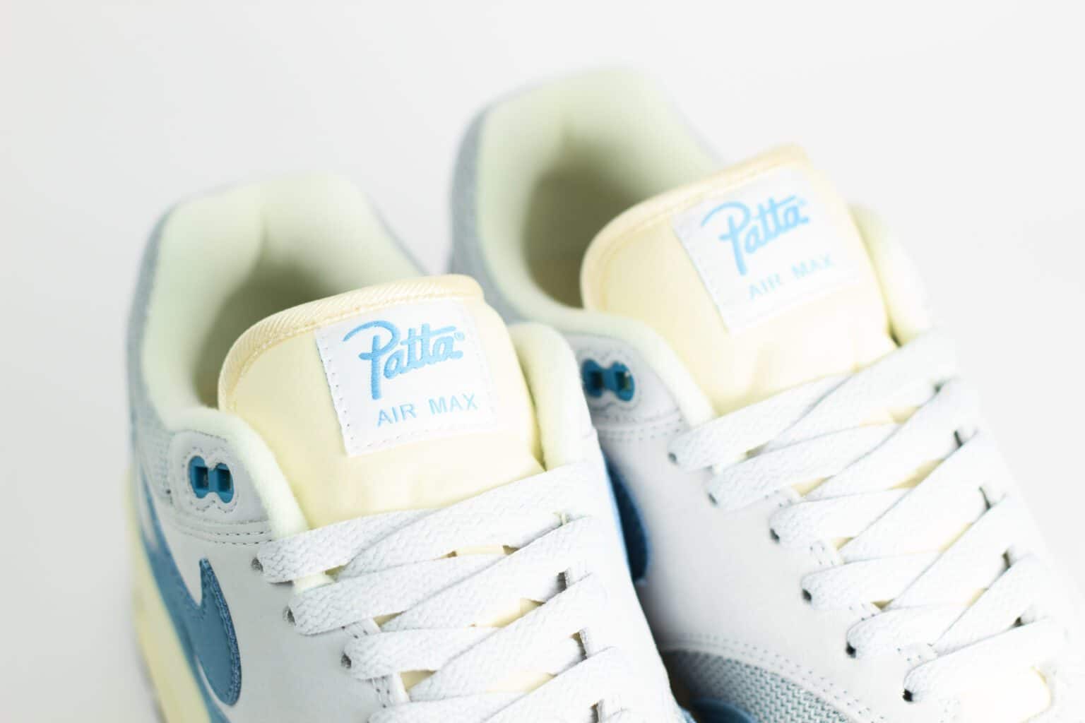 Nike Air Max 1 Patta Waves Noise Aqua – Blauw/Grijs – Heren/Dames/Uniseks Sneakers – Suede/Mesh – DH1348-004 – Bovenkant