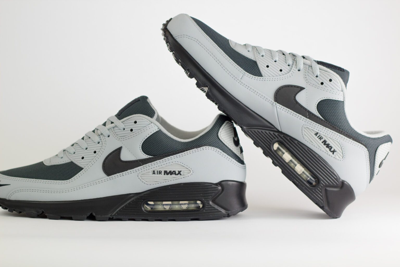 Nike Air Max 90 Light Smoke Grey Black – Grijs/Zwart – Heren/Dames/Uniseks Sneakers – Leer/Mesh – IM5989-077 – Binnenkant