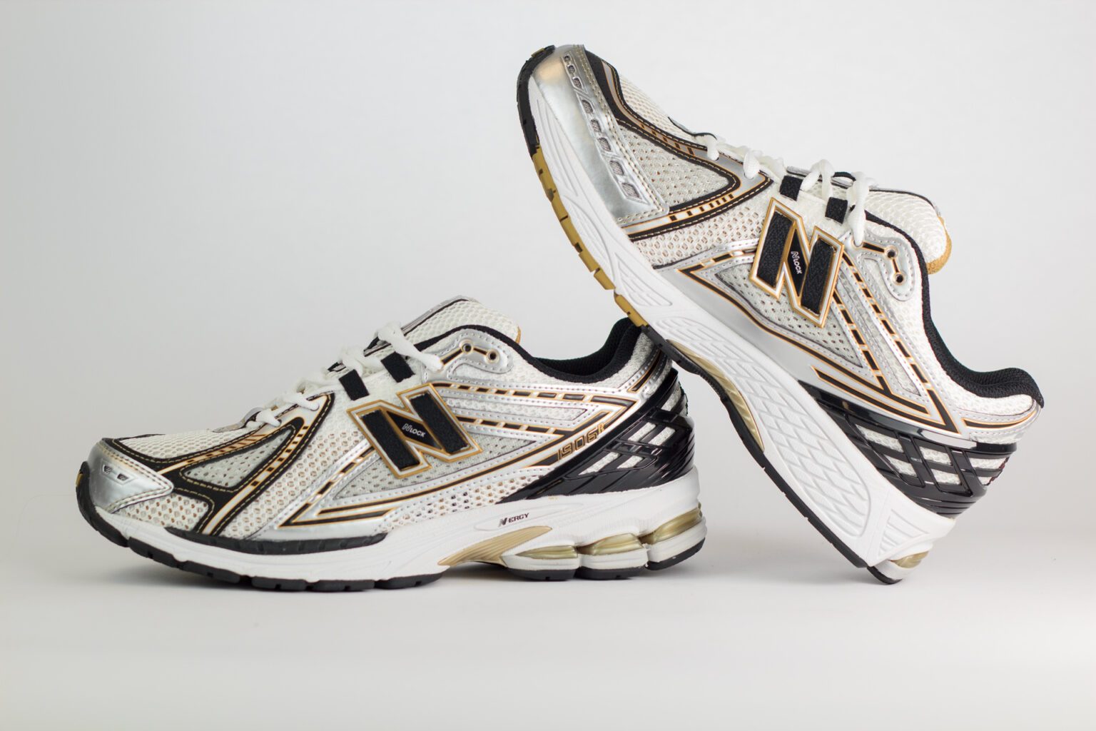 New Balance 1906R White Metallic Gold – Wit/Zilver – Heren/Dames/Uniseks Sneakers – Mesh/Leer - M1906RA – binnenkant