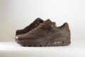 Nike Air Max 90 ESS+ Baroque Brown – Bruin – Heren/Dames/Uniseks Sneakers – Mesh/Leer - IH2063-200 – Zijkant