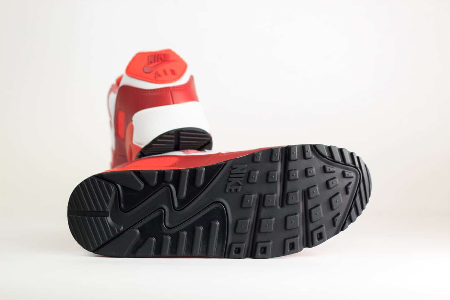 Nike Air Max 90 Peony Light Crimson – Wit/Roze/Rood – Heren/Dames/Uniseks Sneakers – Mesh/Suede - DM0029-600 – onderkant